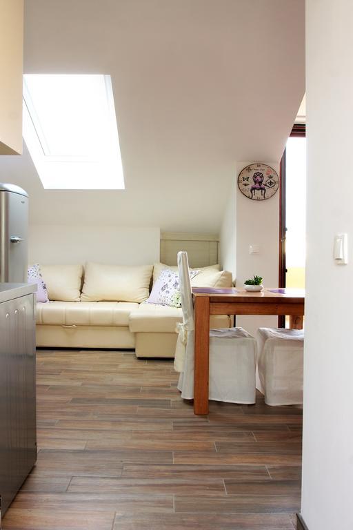 Apartment Luvi Korcula Town Quarto foto